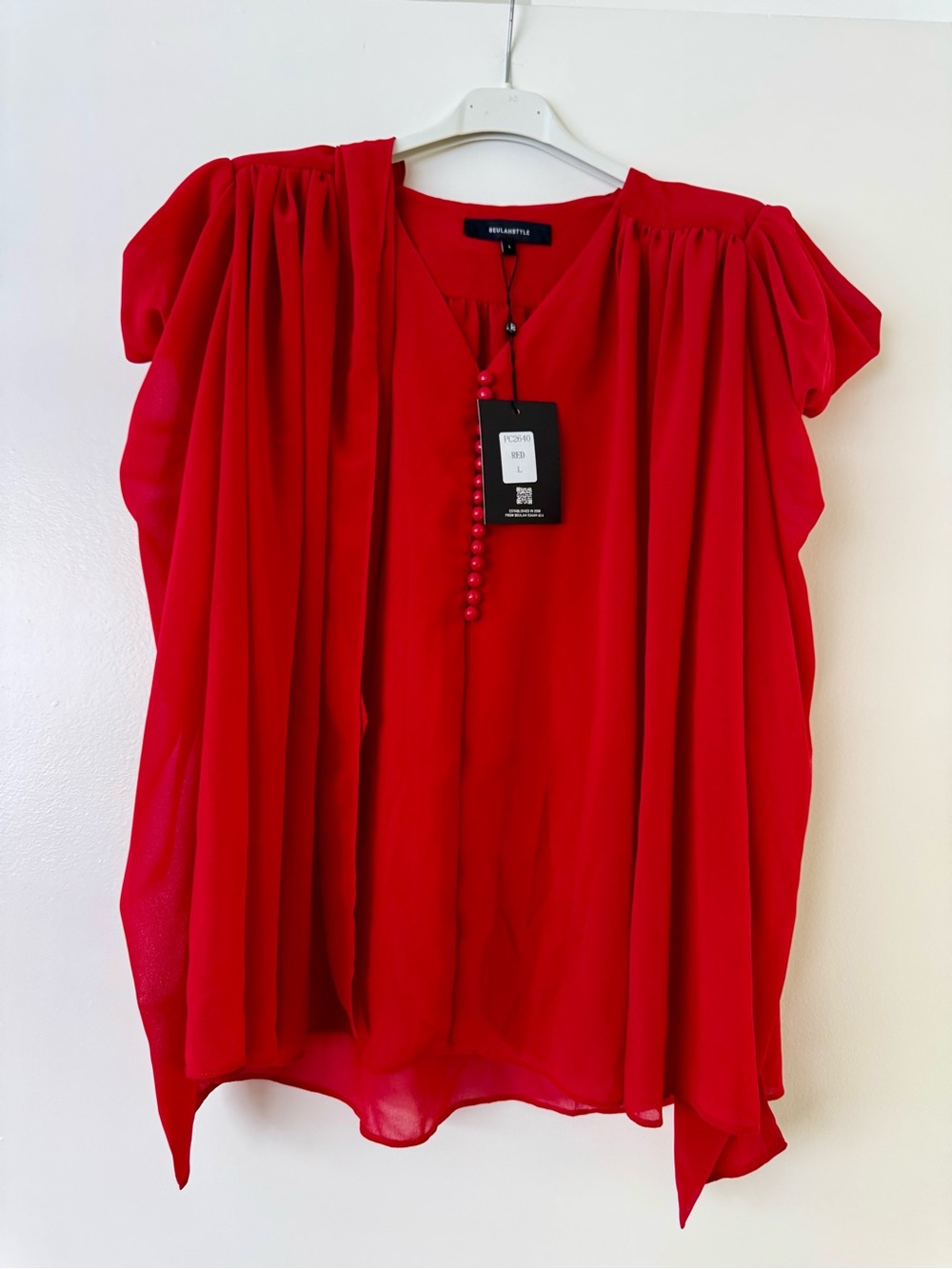 Beulah Style Red Pleated Short-Sleeve Blouse